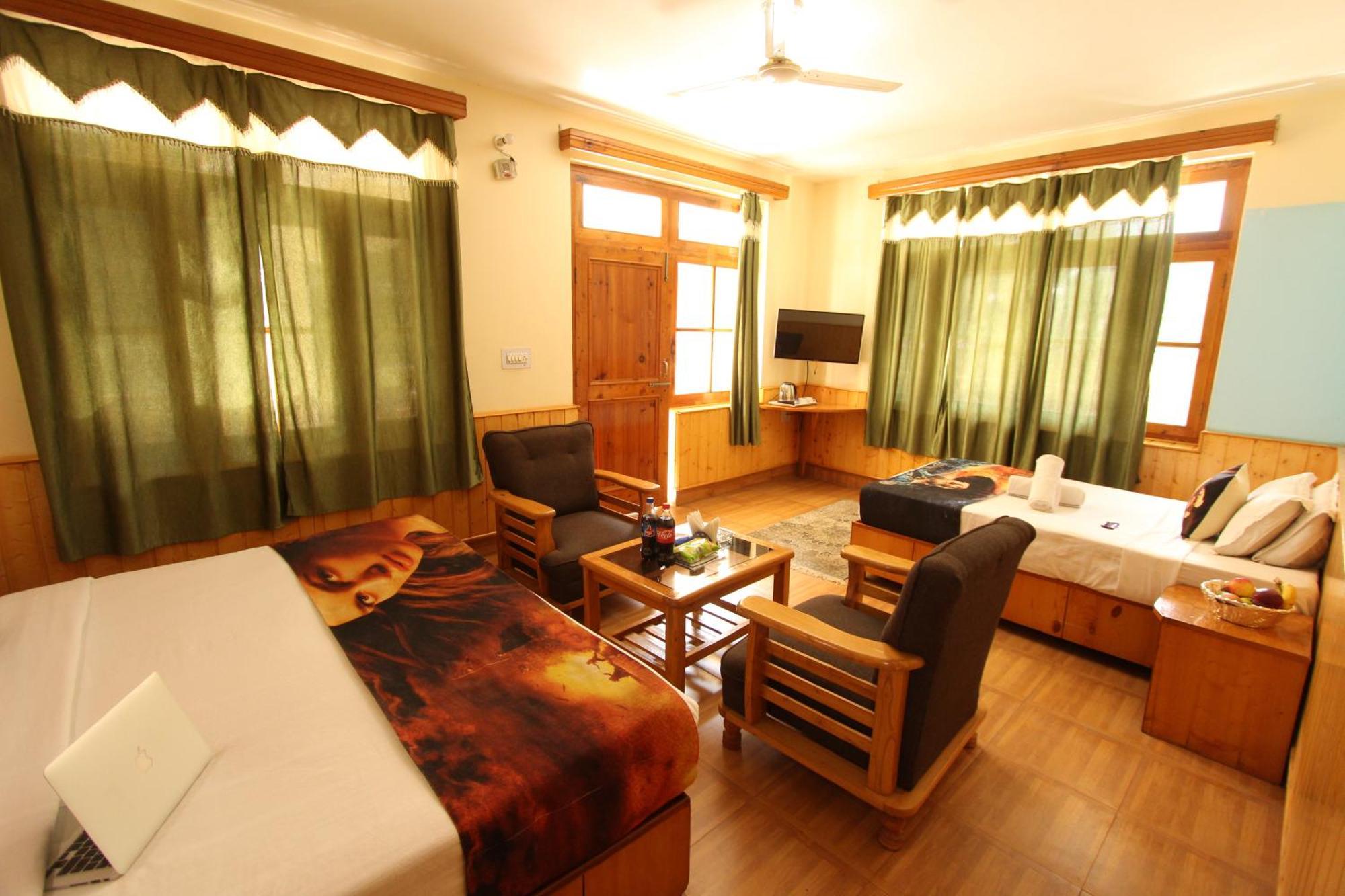 Hotel Purnima Riverside Kasol Exterior photo